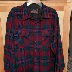 Back Packer shirt. Size XXL